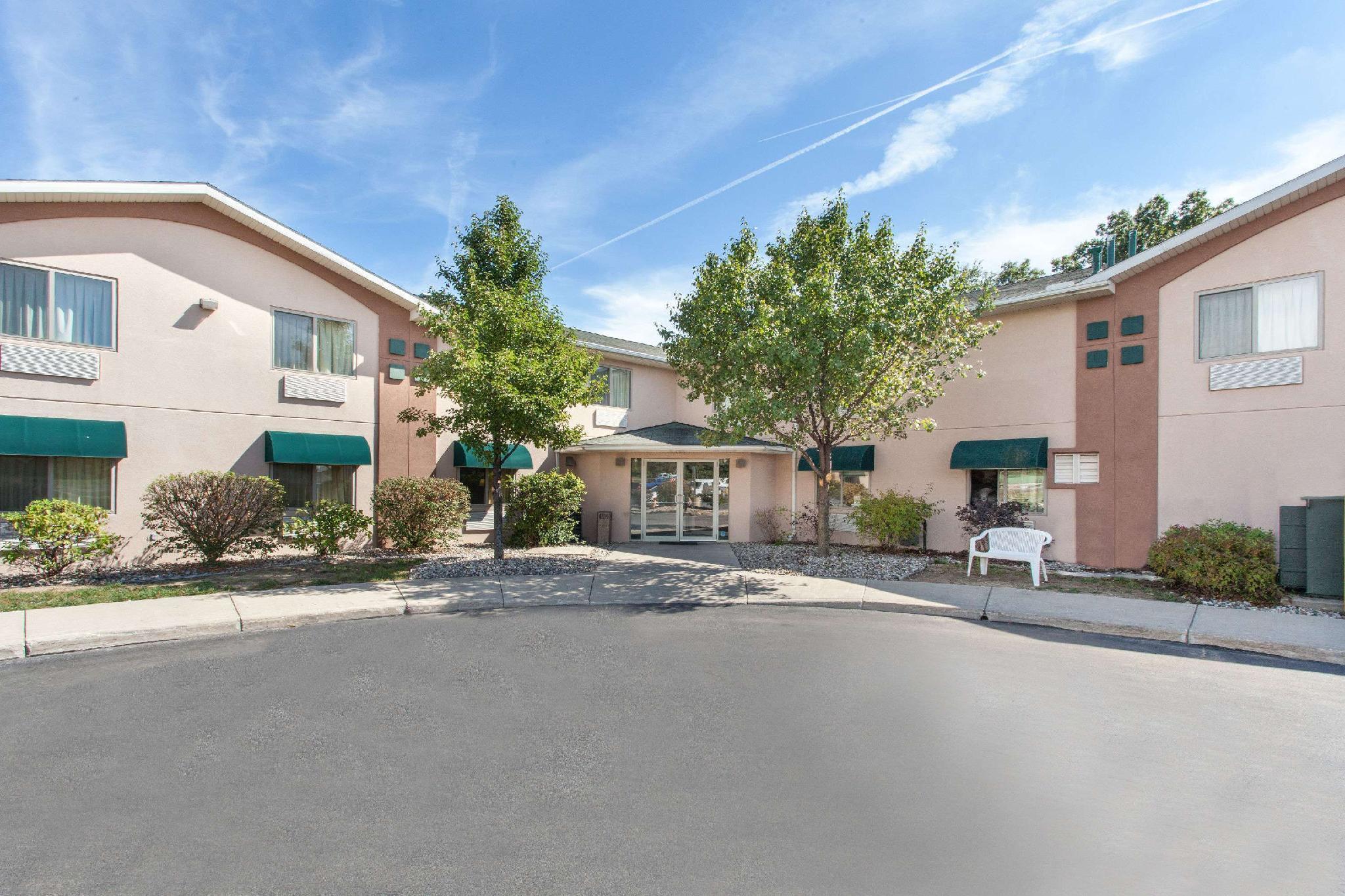 Baymont By Wyndham Swanton Exterior foto