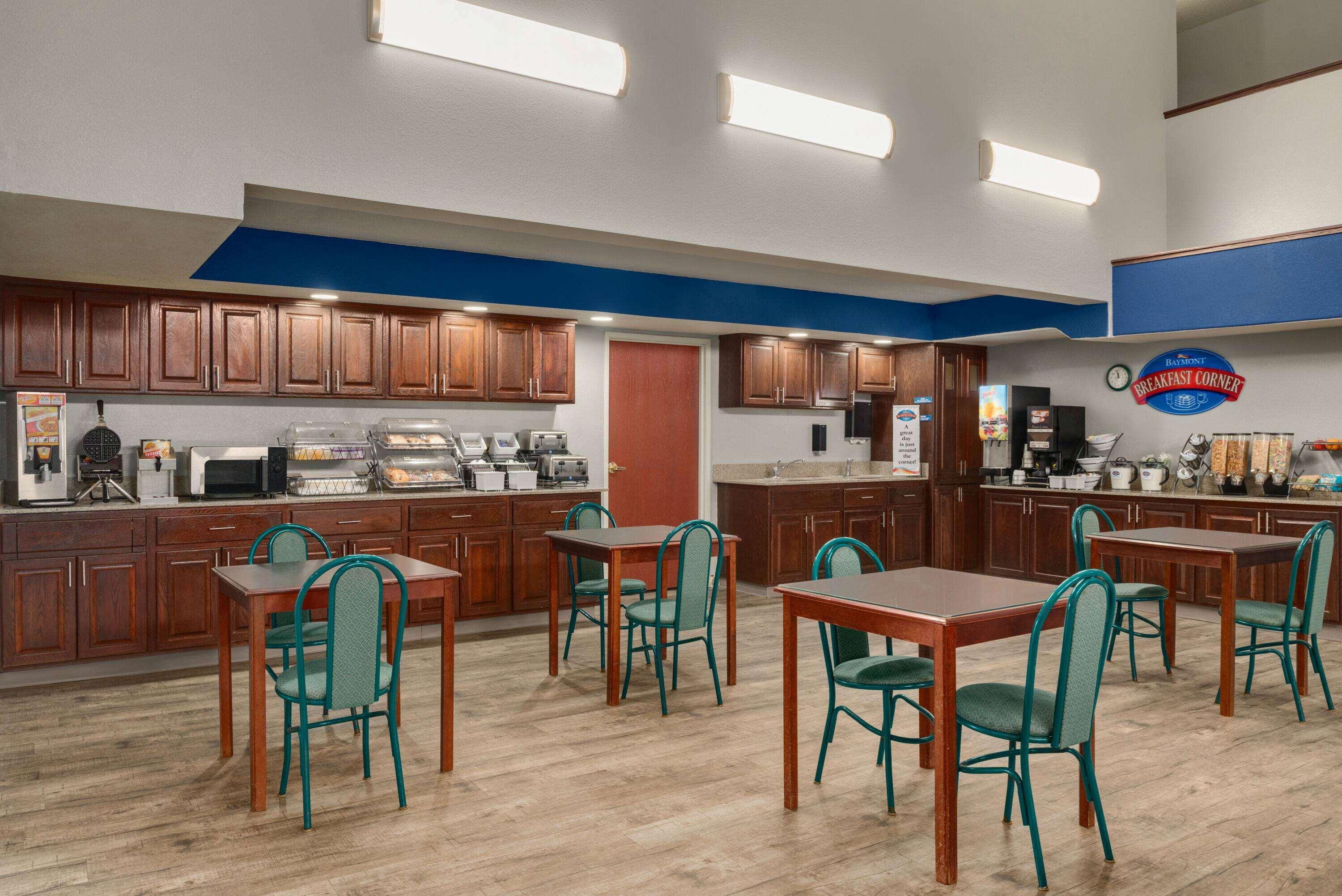Baymont By Wyndham Swanton Exterior foto